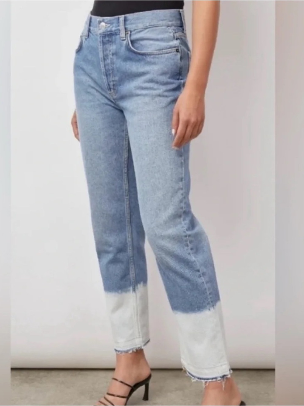 NWT Rails The Atwater Slouchy Straight In Original Blue Beach‎ Hem Jeans 29